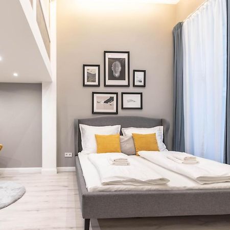 Assea Elegant Apartment With 2 Bedroom In Downtown Budapest Bagian luar foto