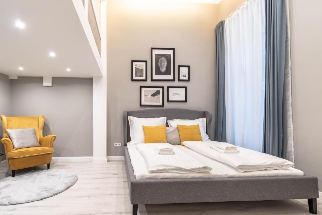 Assea Elegant Apartment With 2 Bedroom In Downtown Budapest Bagian luar foto